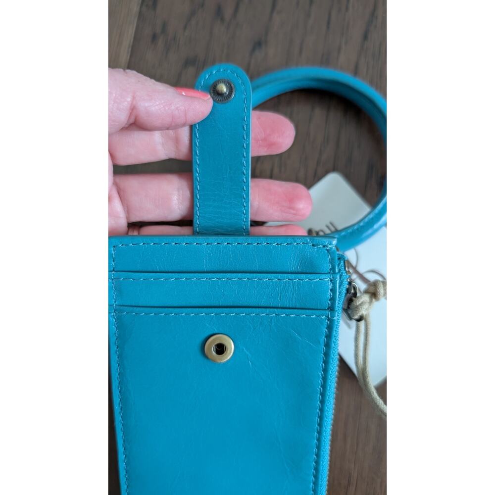 Hobo Leather Ring Credit Card Wristlet in Biscayne Blue NEW! - Picture 6 of 6